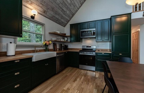Deep Gap Cabin | Star View Cabin HOT TUB*Views*Pets