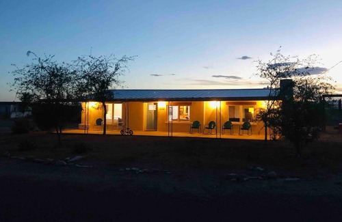 Marathon House | Stardust Corral - 1920's Adobe Home in Marathon TX - Gateway to Big Bend NP!