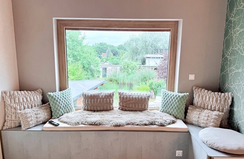 Guldengossa Apartment | Starlight Magic – Deluxe Apartment with 2 Bathrooms & Star View