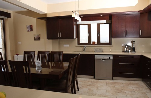 Theletra Villa | Starlit Villa is a lovely stone-built villa 360 m2 with a private swimming pool