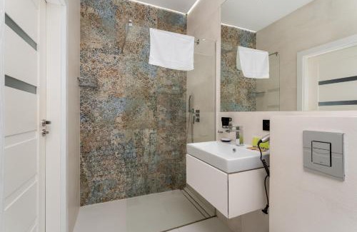 Kazimierz Apartment | Starowiślna Harmony Apartment by BookingHost