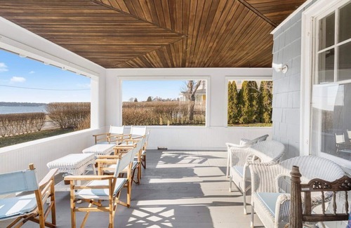 Groton House | Stately Family Home on the Water Near Mystic