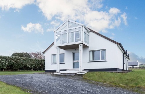Lahinch House | Station Road House (1.3km to Lahinch Beach), Station Road House