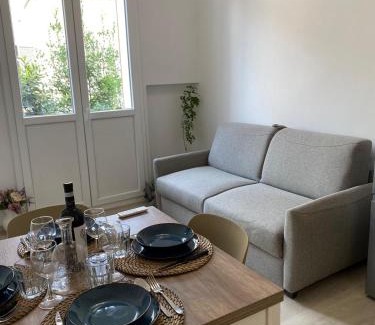 Bolognina Apartment | Station's Nest - Bologna Fiera - Free Parking