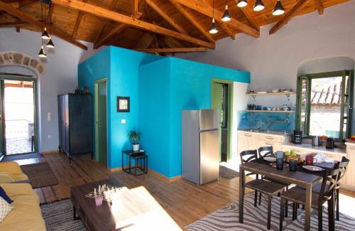 Lefktron Apartment | Stavroulas Stone House in Rigklia, Messinia