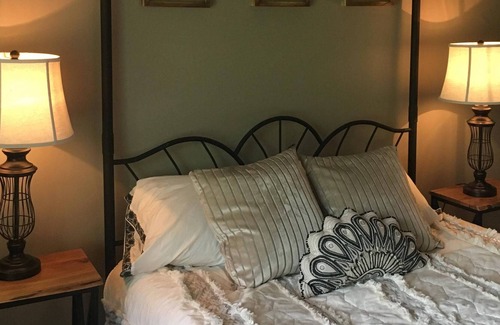 Winchester Apartment | Stay at a Craft Brewery in Winchester NH Close to mountains, hiking, & breweries