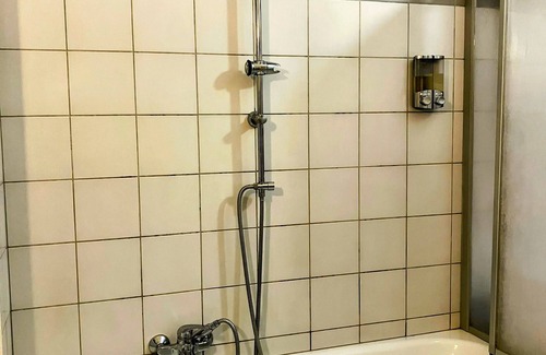 Villach Apartment | Stay at the heart of Villach, great outdoor space