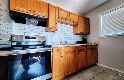 Lexington Apartment | Stay Central in Style - UK/DT/Keeneland/Rupp