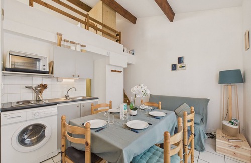 Saint-Vincent-sur-Jard Ski Chalet | Stay for 5 with shared pool, terrace