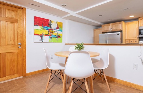 Everett Apartment | Stay in comfort and style! Encore Private Suite + Free parking! Close to Boston!