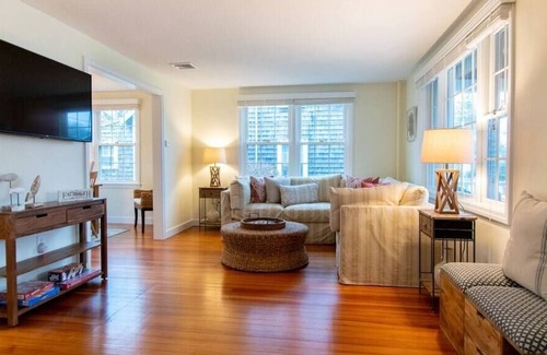 Falmouth House | Stay in the Heart of Falmouth