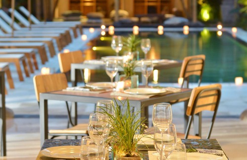 Jimbaran Bay Hotel | Stay in the heart of Jimbaran