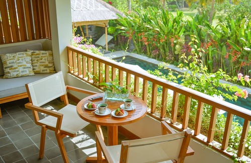 Jimbaran Bay Hotel | Stay in the heart of Jimbaran
