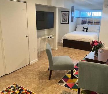 Logan Circle Apartment | Stay in the heart of Logan Circle: Fully Walkable