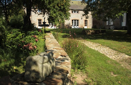 Pleudihen-sur-Rance Cottage | Stay late summer. Charming, cozy eco-gîte. Edge of Rance.