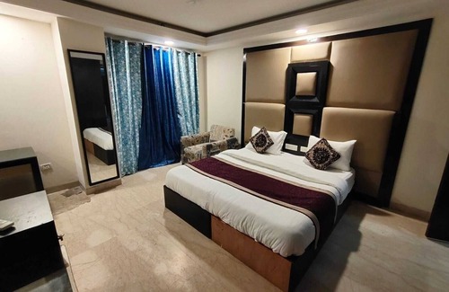 Greater Kailash I Bed & Breakfast | Stay N Move Residency nKailash Colony Metro Station,Greater Kailash1,Nehru Place