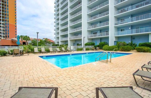 Pensacola Beach Condo | Stay near the sand & pier, 2-bedroom Pensacola Beach Condo