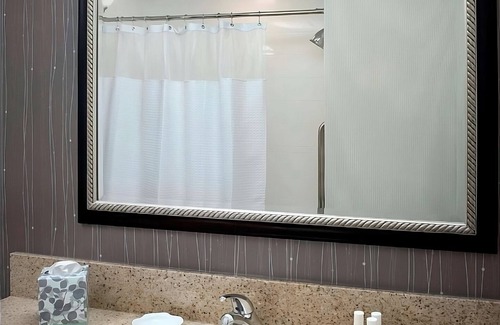Tinton Falls Hotel | Stay Right Next to Atchison Fields NJ! Explore the Best of Tinton Falls in Style