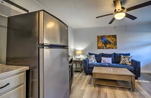 Maggie Valley Cottage | Stay Sept, Skip Fees! Charming 1BR Cottage by Blue Ridge Pkwy & Smokey Mountains