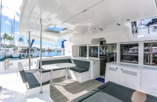 Key West Boat Rental | Stay Together, Stay Afloat - 4 Bed & 4 Bath - Catamaran in Key West