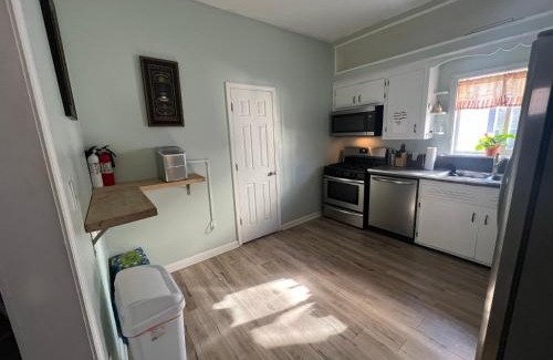Cleveland House | Stay with Jay in Cleveland 3