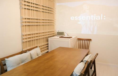 Seogang-dong Apartment | Stay Yeobaek,2BR,1BA - 2min to Hongdae, 5mins to Sangsu station
