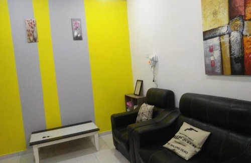 Taman Gadong Perdana House | Stay99 - For 12 pax with Wifi & Heater