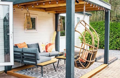 Municipality of Epe House | StayatSas Tiny House Sam in de bossen op de Veluwe!