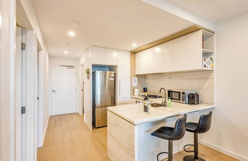 Box Hill Apartment | StayAU Cozy & Stylish 2BR Haven in Box Hill