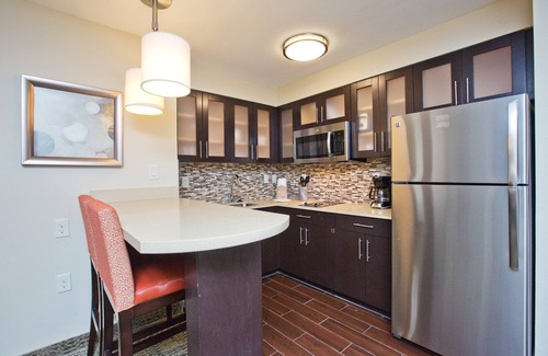 Sweetbriar Hotel | Staybridge Suites Austin South Interstate Hwy 35 by IHG