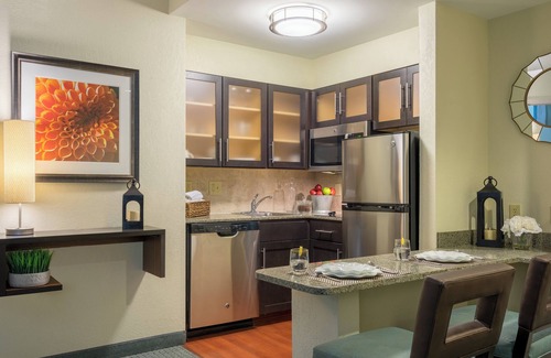 Concordville Hotel | Staybridge Suites Brandywine by IHG