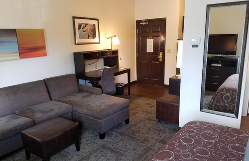 West Chester Hotel | Staybridge Suites - Cincinnati North by IHG