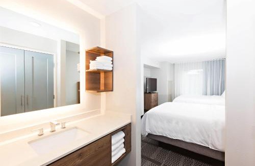 Thornton Hotel | Staybridge Suites - Denver North - Thornton by IHG