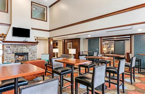 Mount Laurel Hotel | Staybridge Suites-Philadelphia/Mount Laurel by IHG