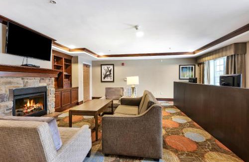 Mount Laurel Hotel | Staybridge Suites-Philadelphia/Mount Laurel by IHG