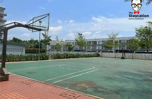 Kuching Apartment | Staycation Homestay 14 P Residence kuching condo