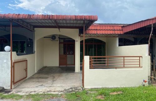 Simpang House | Staycation Taiping Homestay