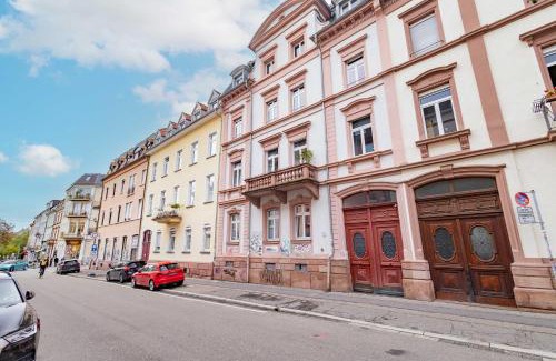 Freiburg im Breisgau Apartment | StayInn "Heart of the City" Suite