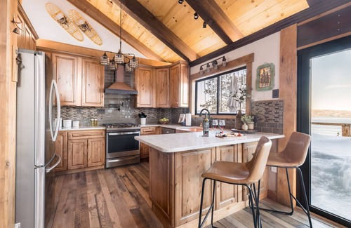 Meeks Bay Cabin | StayLuxe Rubicon | Heller Haus