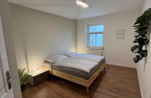Borna Apartment | StayN8- 3 Zi- Apartment mit voll ausgestatteter Küche und Fahrradgarage im Leipziger Neuseenland