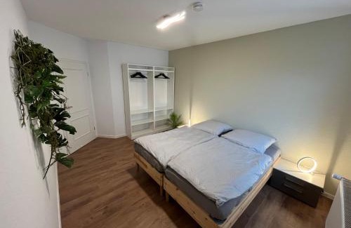 Borna Apartment | StayN8- 3 Zi- Apartment mit voll ausgestatteter Küche und Fahrradgarage im Leipziger Neuseenland