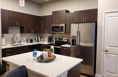 Richardson Apartment | StayOvr at Galatyn Park, Richardson| 2BR