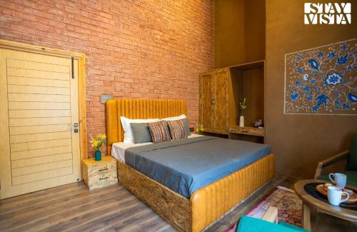 Srinagar Villa | StayVista at Frozen Fall at Dewdrop Cottages with BBQ & Bonfire