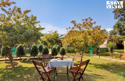 Sawai Madhopur Villa | StayVista at Ranthambore Reverie - Near Ranthambore National Park with Lawn & Indoor-Outdoor Games