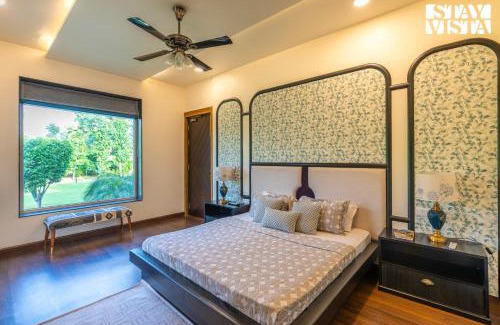 Gurugram Villa | StayVista at Wandering Vines 4BHK with FREE Breakfast ,Indoor Pool in Delhi Sohna