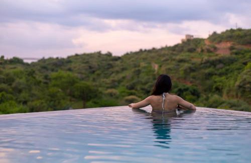 Bedla Villa | StayVista's Sage Scenery - Mountain-View Villa with Infinity Pool & Terrace