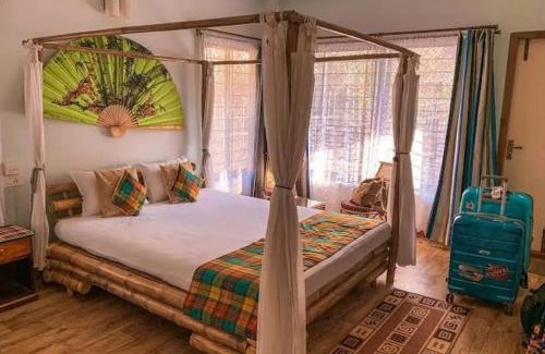 Police Bazar Hotel | STAYWELL Station