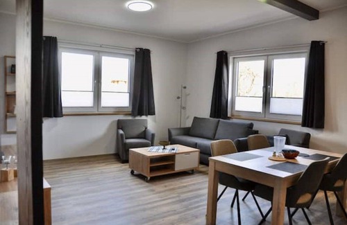 Hergarten Apartment | Steakhaus Büffel Ferienwohnung 1 65qm Groß