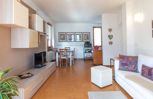Fiumelatte Apartment | Stefania (VNA370) by Interhome