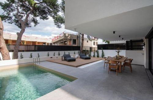 Varkiza Apartment | Stefano's Luxury Suite
